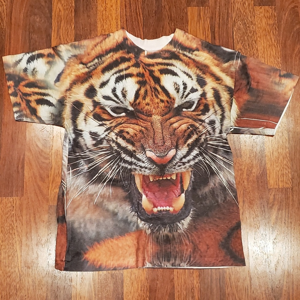 Double Sided Tiger T-shirt Size Large
